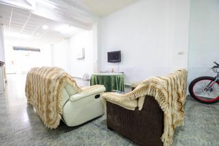 Local Comercial a Cieza. Local comercial en  av. italia