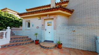 Semi detached house  Calle de otari. Adosado exclusivo en venta en albir con  140m de terrazas privad