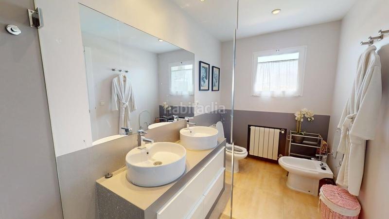 Foto 1f5a9fe5-8fb8-4160-9130-bd4f205e1a80. Alquiler casa adosada adosado moderno y reformado en alquiler en albir en Alfàs del Pi (l´)