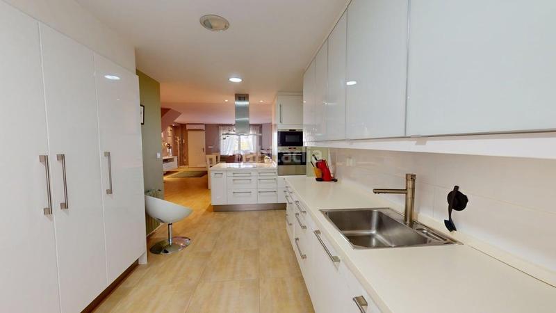 Foto 729518f6-674a-4c7e-94a2-143e06eb7d48. Alquiler casa adosada adosado moderno y reformado en alquiler en albir en Alfàs del Pi (l´)