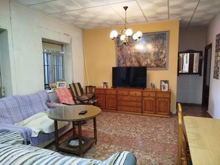 Casa en Cabezo de Torres. Vivienda con grandes terrazas y garaje en cabezo de torres