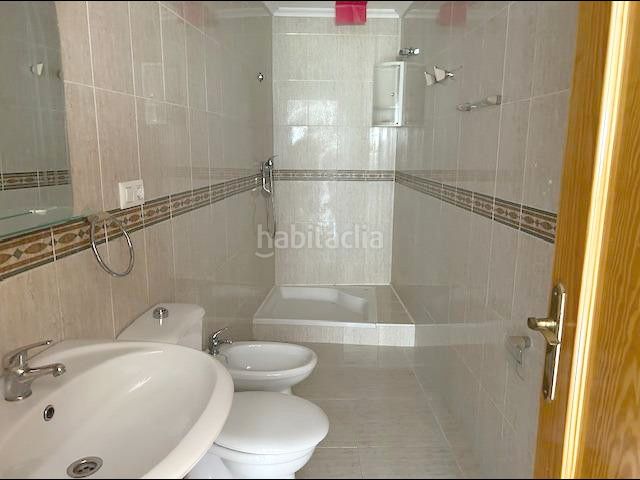 Foto 054ff86c-61d2-4996-9e76-6ab8a3f7f854. Piso en avenida narciso yepes 7 piso en muy buen estado en Fortuna