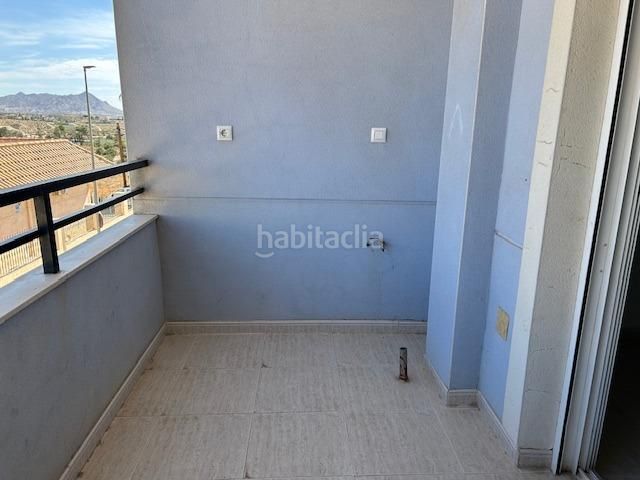 Foto cf1444b1-5280-4943-8fa8-4916c115165d. Piso en avenida narciso yepes 7 piso en muy buen estado en Fortuna