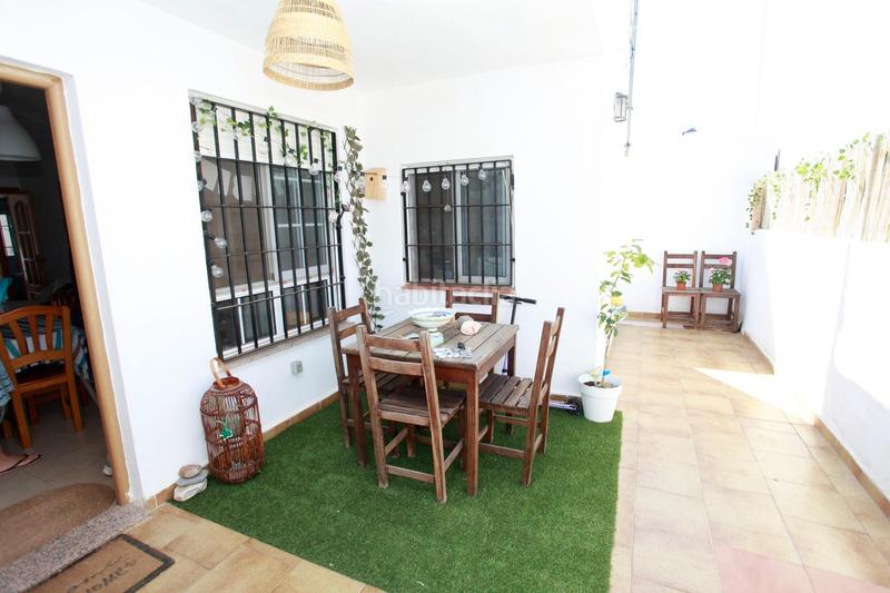 Foto 102b6284-0ef5-4a64-9fcc-06d055339a00. Xalet amb piscina a Entremares Manga del Mar Menor (La)