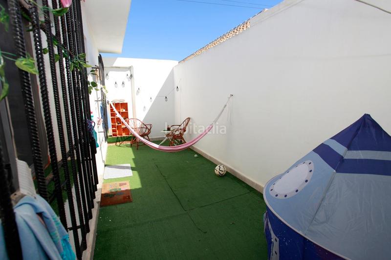 Foto 743e5636-5b1f-48d5-8658-8b0f328eb198. Xalet amb piscina a Entremares Manga del Mar Menor (La)