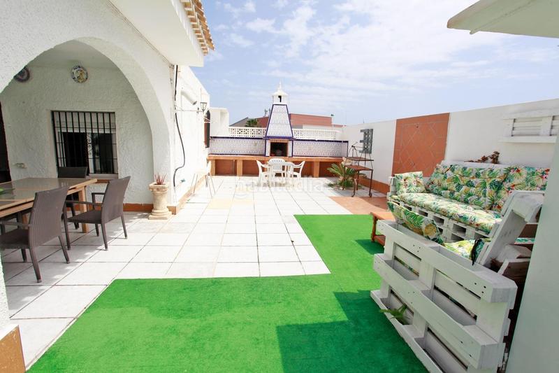 Foto a384c44f-11c4-42cc-b1f1-61538607e36d. Xalet amb piscina a Entremares Manga del Mar Menor (La)