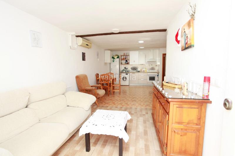 Foto a667776c-1995-49d4-a968-1d2f463d685b. Xalet amb piscina a Entremares Manga del Mar Menor (La)