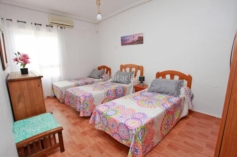 Foto b7877dd9-e879-46e0-acd7-6c85c1eca2a2. Xalet amb piscina a Entremares Manga del Mar Menor (La)