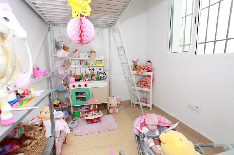 Foto c3f097a3-6e64-48ca-a98d-b50f0ab1aa30. Xalet amb piscina a Entremares Manga del Mar Menor (La)