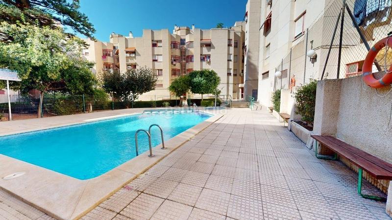 Foto 810d15b0-9fb6-4264-9272-59c296af0af6. Appartement avec chauffage piscine dans Centro Urbano Vila Joiosa (la)
