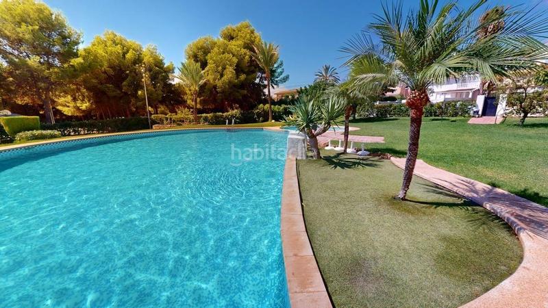 Foto 4e56cf80-3f16-414e-9b52-baea75fd68f9. Casa pareada chalet pareado con piscina privada en la nucía en Nucia (la)