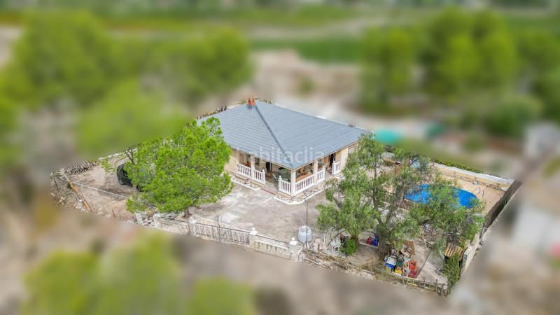 Foto 4ea5a087-9a04-410e-8ec9-e2521e8a52b5. Casa amb aparcament piscina a Cieza