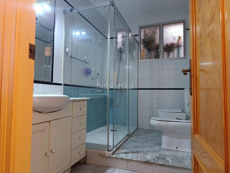 Foto bd546d41-e5f0-4386-b6c5-bb191aef5bf0. Maison jumelée dans avenida miguel hernández 8 dans Murcia