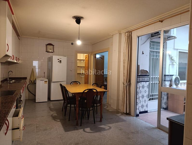 Foto d8fa3155-017d-471e-b7bb-ffbe625b85fd. Maison jumelée dans avenida miguel hernández 8 dans Murcia