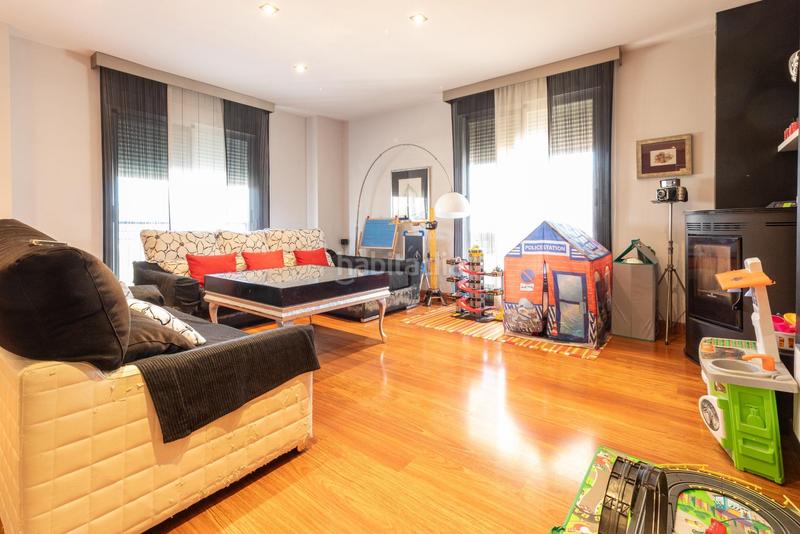 Foto 98faa331-0f31-4400-935f-7176afe589a5. Attique avec parking dans Cieza