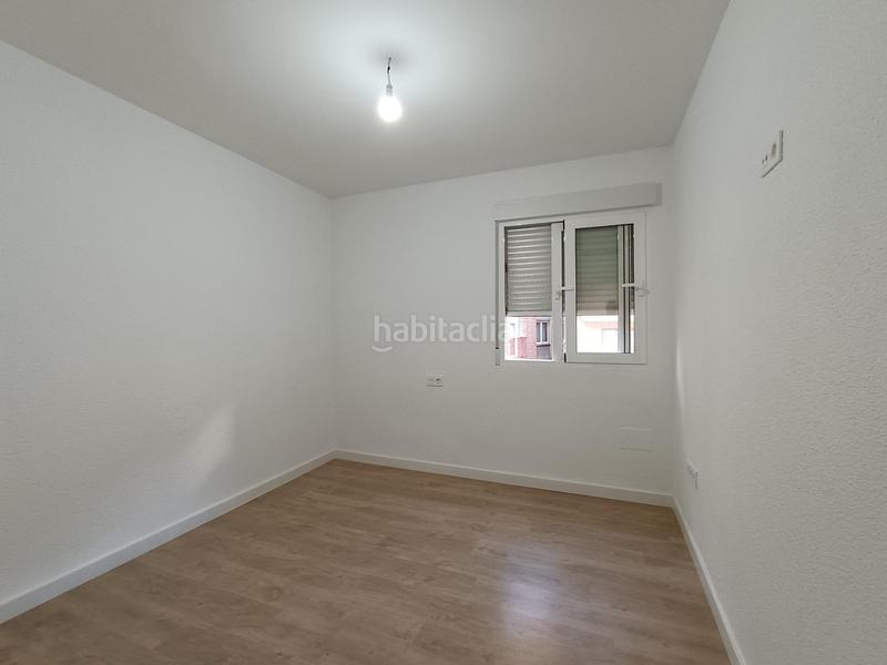 Foto 48a36ea5-e5b6-44fc-b7ac-2f05873cff54. Location appartement dans San Juan Murcia
