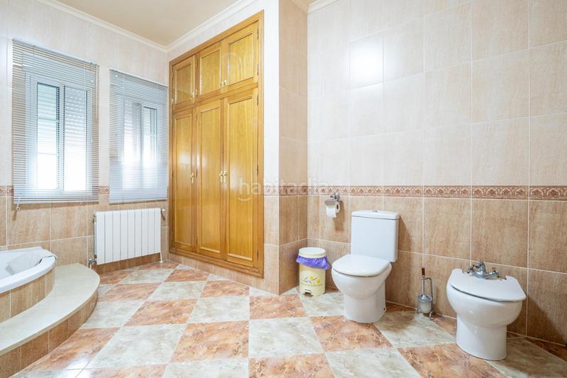 Foto bcaaa5fd-5174-463c-8dd3-8422b1065f88. Xalet a urb charca la 39 a Totana