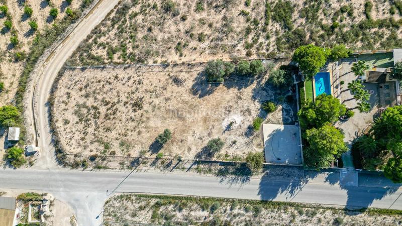 Foto b5d8cbef-303a-440a-b5d8-8a49a8b9b3dc. Chalet in calle de circunvalación 23 in Fortuna