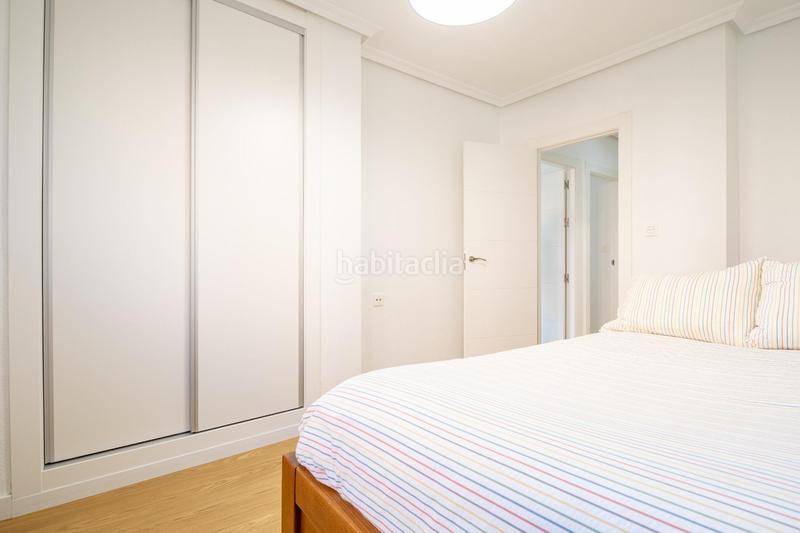 Foto 529d623e-cae0-4a07-a881-07cbd9c00421. Piso  con garaje junto parque de la bola en Cieza