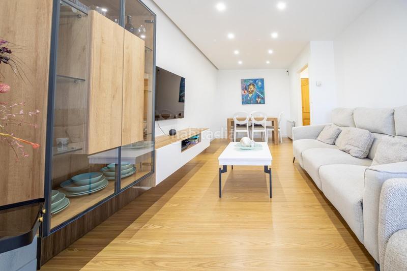 Foto e2f52dd7-075a-4400-a627-be6f55e99118. Piso  con garaje junto parque de la bola en Cieza