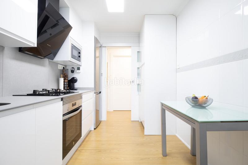 Foto e376a067-c964-4628-bc84-ef4ed4f6189f. Piso  con garaje junto parque de la bola en Cieza