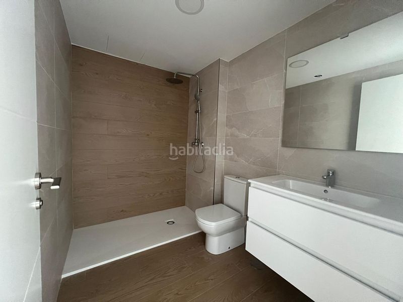 Foto bb40aadd-99e4-465f-939e-ebac082e633c. Casa adossada amb aparcament piscina a Portmán Unión (La)