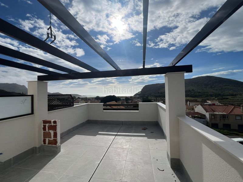 Foto d72b3bec-9491-4326-b5b8-5e49846038a2. Casa adossada amb aparcament piscina a Portmán Unión (La)