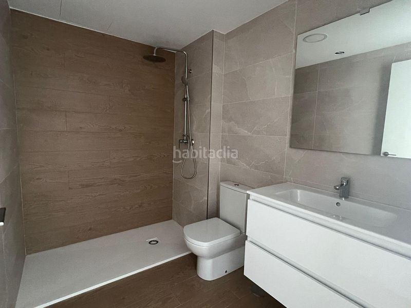 Foto dec04c13-9c85-4416-97f3-5d4bd2632034. Casa adossada amb aparcament piscina a Portmán Unión (La)