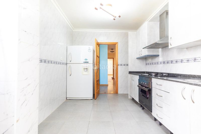 Foto 2d3a8c2c-e9d2-416e-bb08-df26046ddb9c. Pis a Cieza