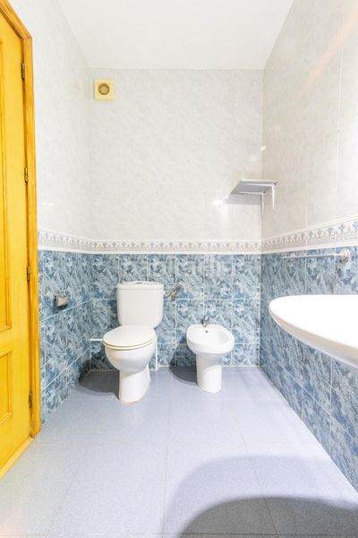 Foto fcbbcb18-ac80-4e62-a529-62eb0c683017. Pis a Cieza