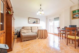 Etagenwohnung in Abarán. Piso en abarán