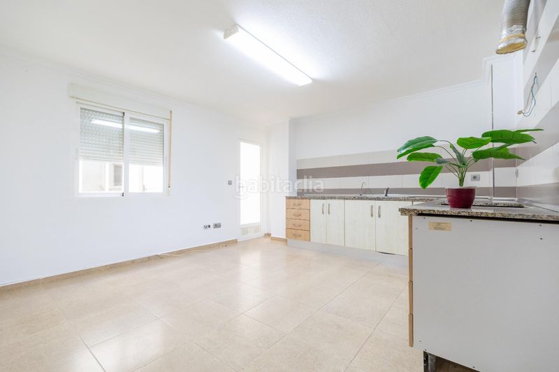 Foto 3d1c652e-f6b7-4c5c-83f6-0af1fff64375. Pis amb aparcament a Abarán