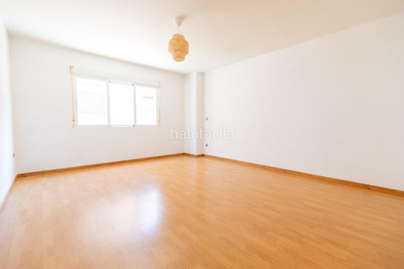 Foto c85bc6eb-6331-400e-b40f-cd055011af4c. Pis amb aparcament a Abarán