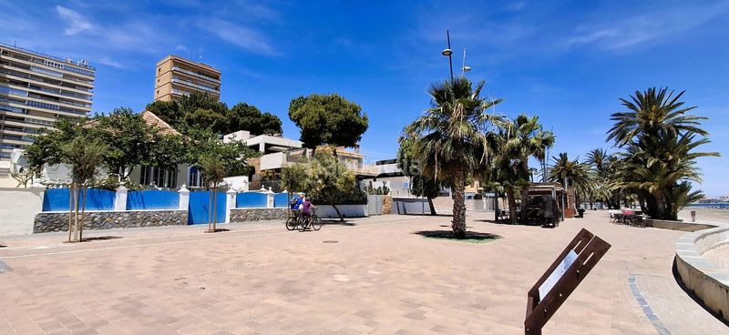 Foto ff9e741a-bad1-44f3-baf0-f9e8b61def33. Pis a Santiago de La Ribera San Javier