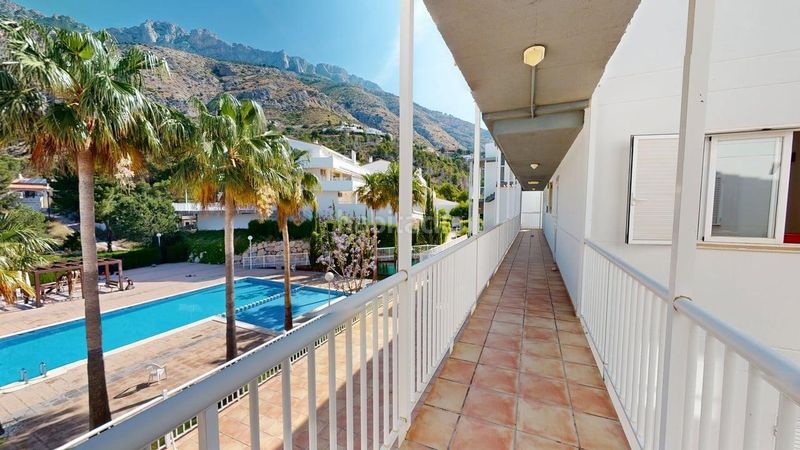 Foto 4ea81801-2d39-49ce-9ae2-4d76c2076f6d. Apartament amb calefacció aparcament piscina a Altea la vella Altea