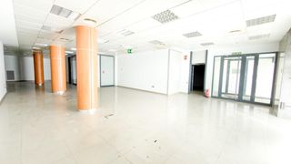 Local Comercial a Cieza. Local comercial