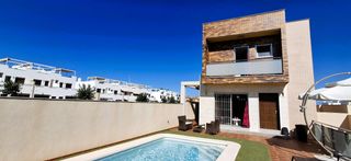 Chalet in Torre de la Horadada. Chalet independiente torre de la horadada