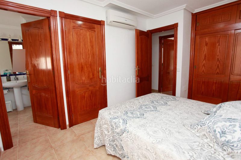 Foto 22ec501b-7fe2-413d-9e77-c47da64d48ea. Dúplex duplex 3 habitaciones y 4 baños garaje privado y cerrado piscina en Manga del Mar Menor (La)