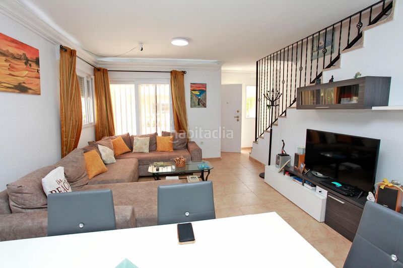 Foto 9f1b6a76-07ee-4c78-adc3-59fed0a603b8. Dúplex duplex 3 habitaciones y 4 baños garaje privado y cerrado piscina en Manga del Mar Menor (La)