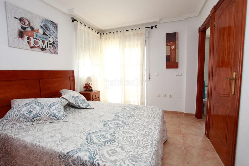 Foto e746c56b-d7e4-49b8-818c-b131d7815315. Dúplex duplex 3 habitaciones y 4 baños garaje privado y cerrado piscina en Manga del Mar Menor (La)