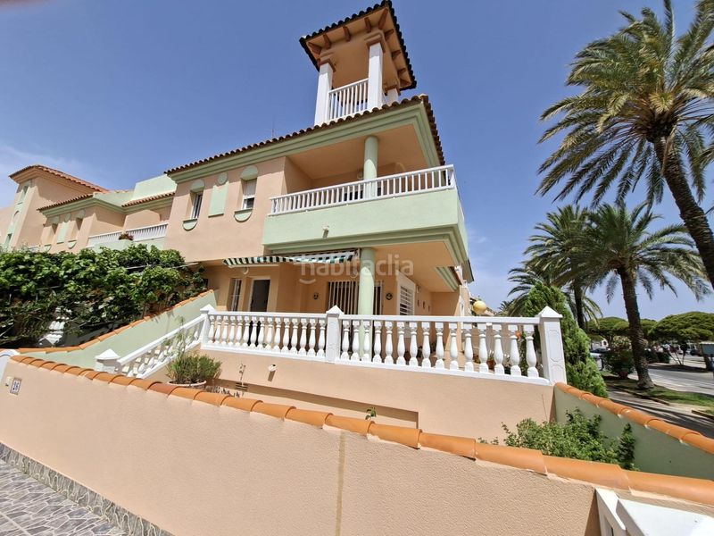 Foto f6db4ed6-e98d-4d58-b67e-3dc02d7d3109. Dúplex duplex 3 habitaciones y 4 baños garaje privado y cerrado piscina en Manga del Mar Menor (La)