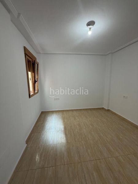 Foto 10fcf6a4-9716-4992-9aca-2bc7e7a4e442. Pis a Santomera