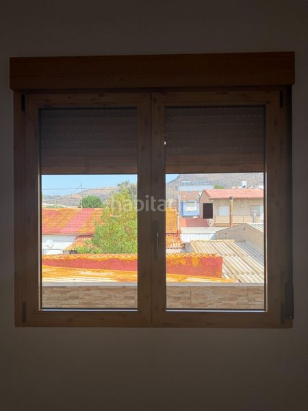 Foto f7d49c6a-0d6b-48f8-bf9f-348a3dd58d39. Pis a Santomera