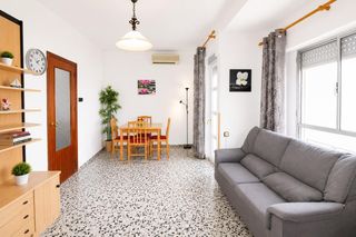 Flat  Calle buenos aires. Si te gusta vivir en plena huerta, esta vivienda es para ti