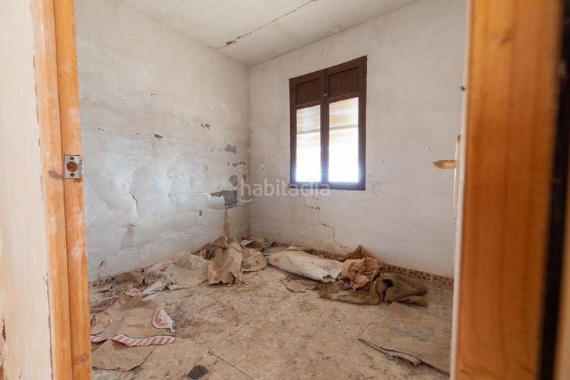 Foto ea7c9ff4-2559-4cc9-9aa9-a53e1b2e22f4. Casa a Abarán