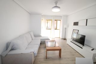 Miete Etagenwohnung  Calle huerto capuchinos. Piso para estudiantes en el carmen!