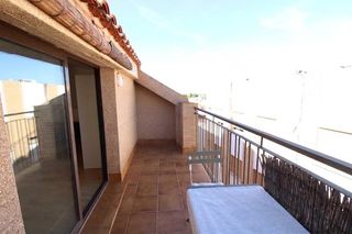 Location Attique  Calle parra. Ático en alquiler en la alberca! luz, comodidad y excelente ubic