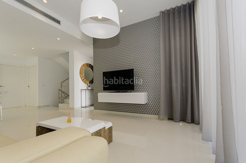 Foto 46ea01e5-42bc-4c28-98df-44e4478a38d6. Chalet con parcheggio piscina in Playa Honda-Playa Paraíso Cartagena