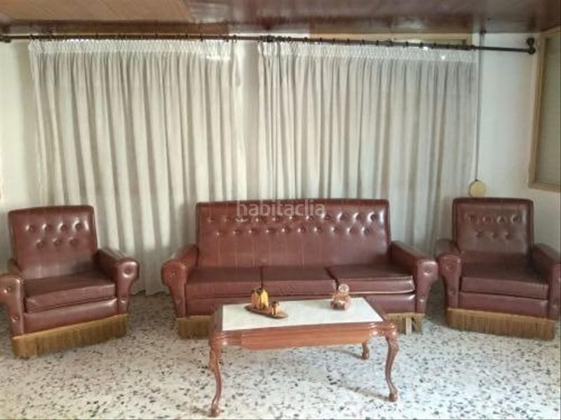 Foto 3ac96140-5ffb-45cb-8106-e9682d4790dd. Masía casa chalet pareado en venta en avenida carmen, 16, en Orihuela
