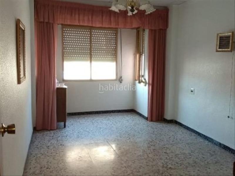 Foto c10a8f2b-3080-4db3-8f21-6d433ca79c9d. Masía casa chalet pareado en venta en avenida carmen, 16, en Orihuela